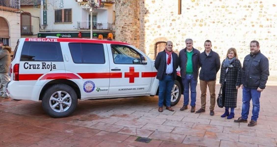 La Cruz Roja de Almodóvar del Campo incorpora una ambulancia Nissan