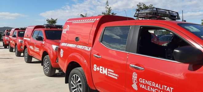 Ocho nuevos Nissan para los bomberos forestales de la Generalitat Valenciana