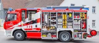 Ziegler entrega dos camiones LF 10 a los bomberos de Schwaigern