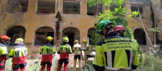 Bomberos de Guadalajara forman a mandos sobre intervenciones con estructuras