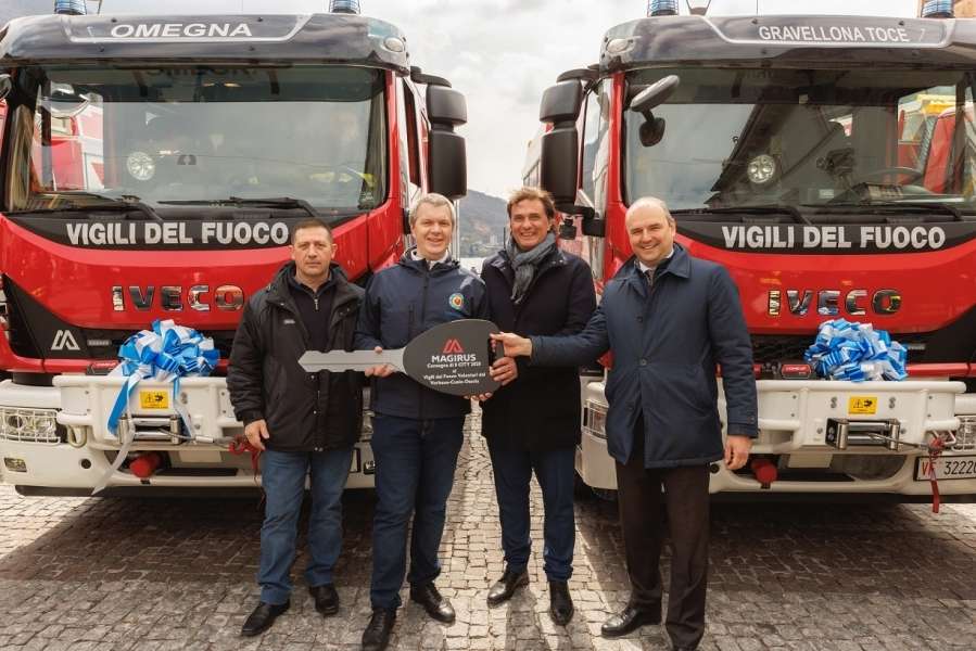 Magirus entrega ocho camiones autobomba a los bomberos italianos de Omegna