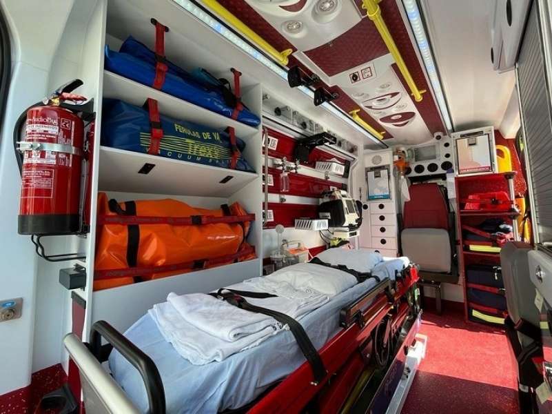 Protección Civil de Colmenar Viejo estrena servicio de ambulancia con Ford 