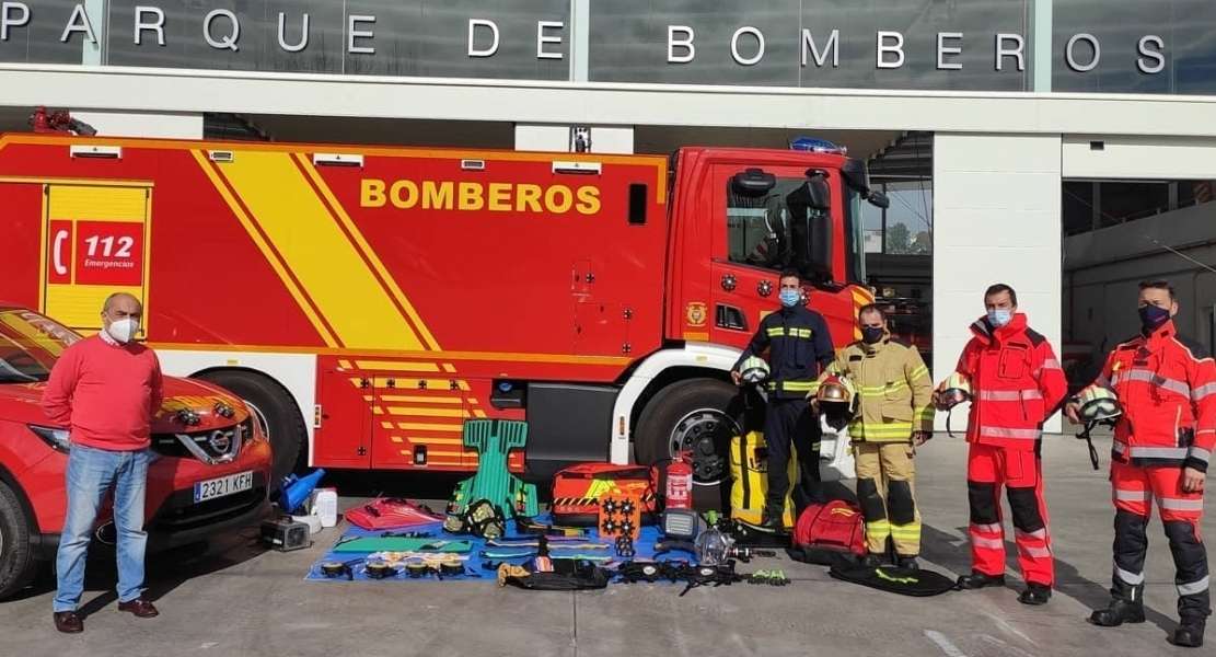 Nuevo equipamiento para accidentes de tráfico para los bomberos de Almuñecar