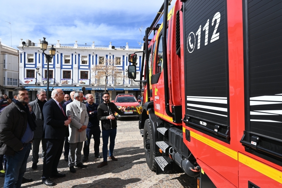 Nuevo camión bomba rural pesada para los bomberos de Valdepeñas
