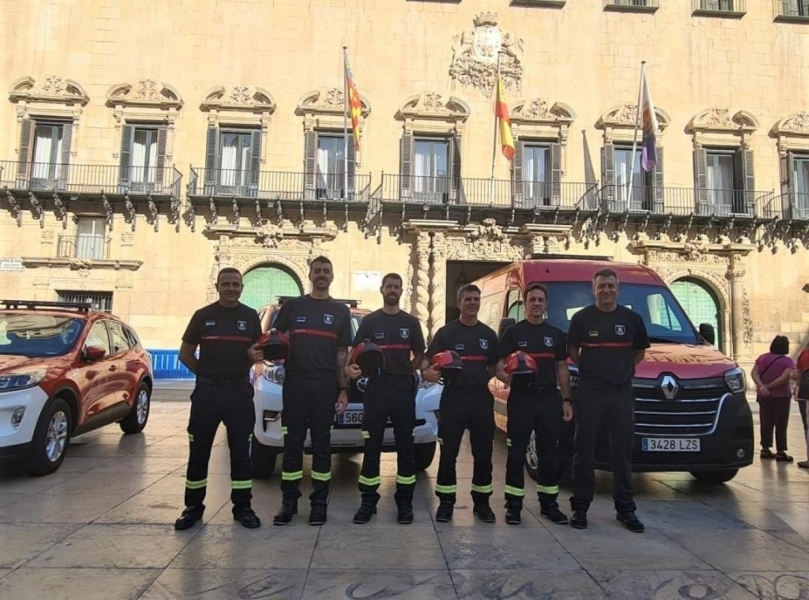 Tres millones de euros para la renovación de vehículos y materiales de los bomberos de Alicante