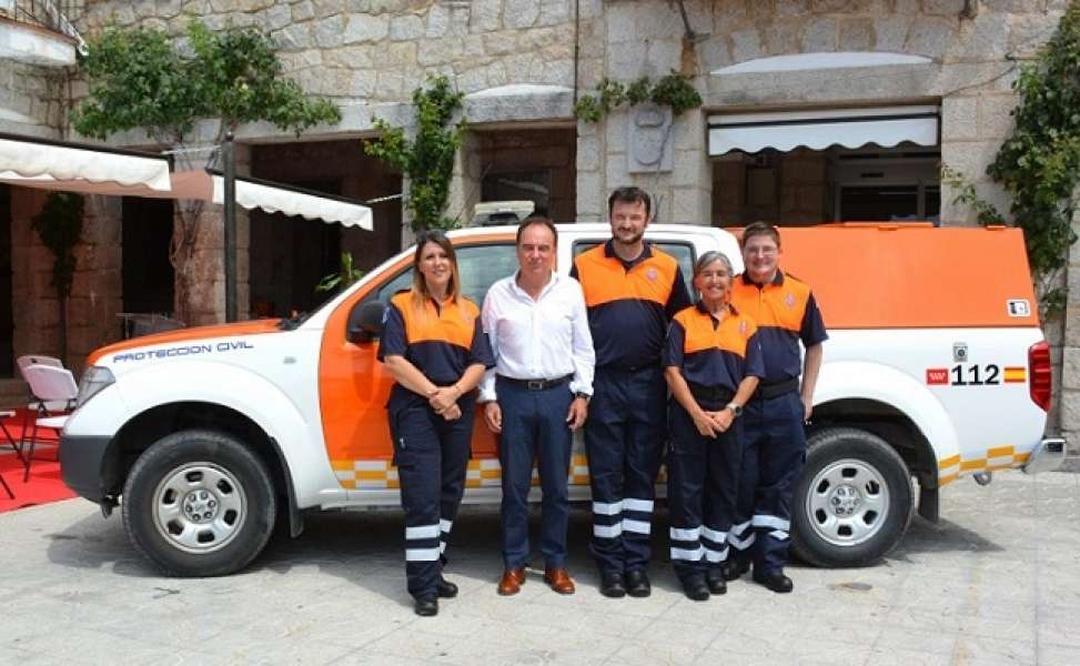 Hoyo de Manzanares ya tiene Agrupación de Voluntarios de Protección Civil 