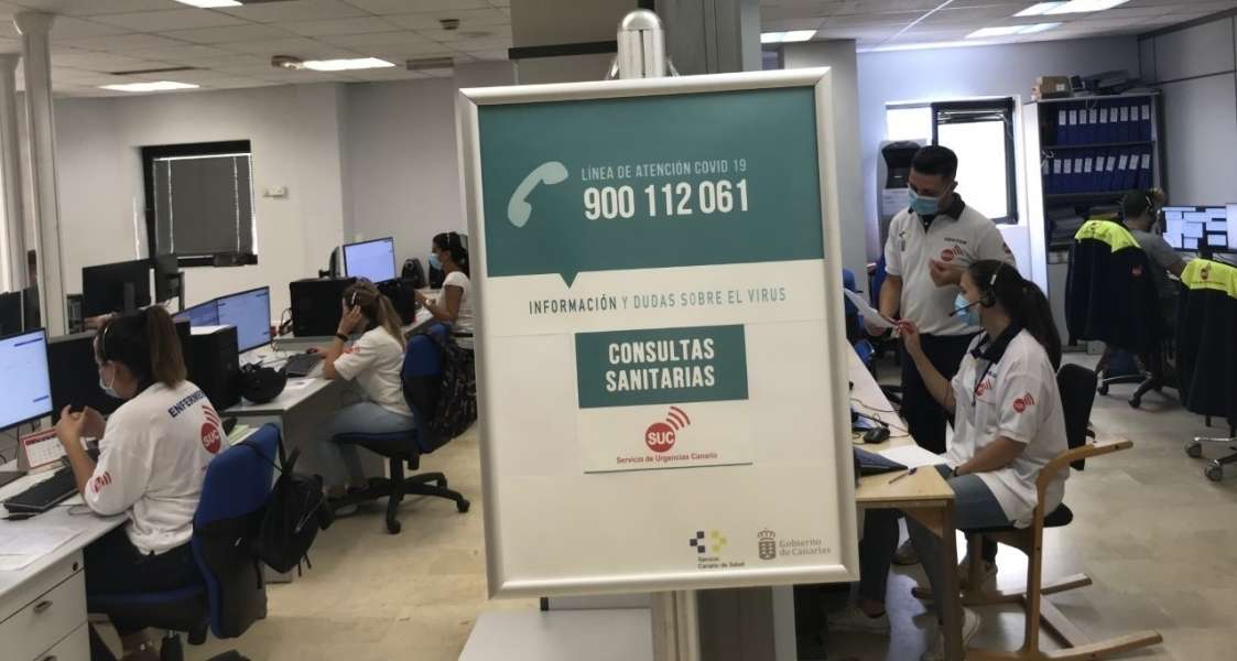 La línea 900 112 061 de asistencia al coronavirus en Canarias cumple un año