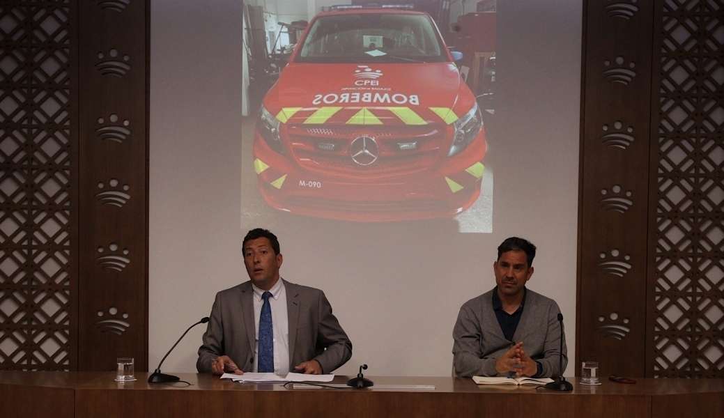 Doce nuevos vehículos de Mercedes - Benz para los  - Doble estreno de los bomberos madrileños: nuevos equipos y apertura de su museo