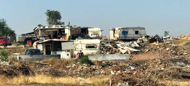 La irregularidad del terreno y el acopio de basura - Reportaje: Incendios en poblados marginales  