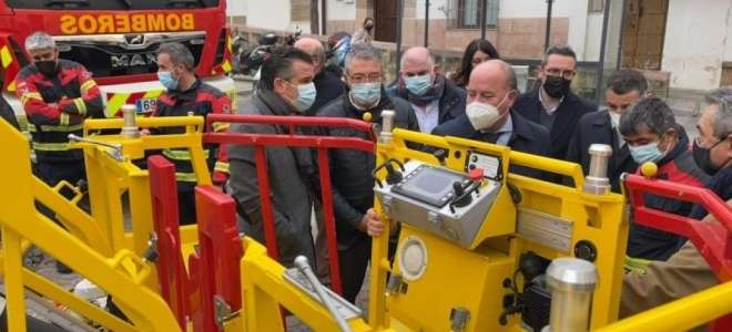 Los bomberos del consorcio de Málaga reciben nuevas unidades para su flota