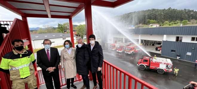 Los bomberos de Bizkaia estrenan un nuevo parque en la comarca de Busturialdea