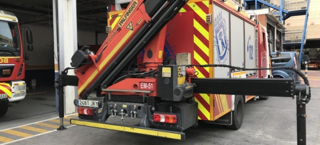 Equipos y vehículos en los cuerpos de bomberos para mover grandes cargas