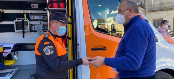 Protección Civil de Morata estrena una ambulancia de Mercedes - Benz
