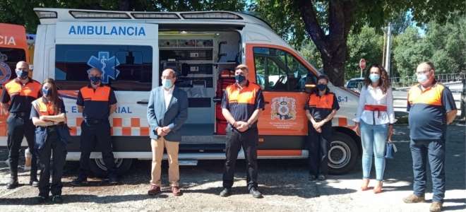 Nueva ambulancia para renovar la flota de Protección Civil El Escorial