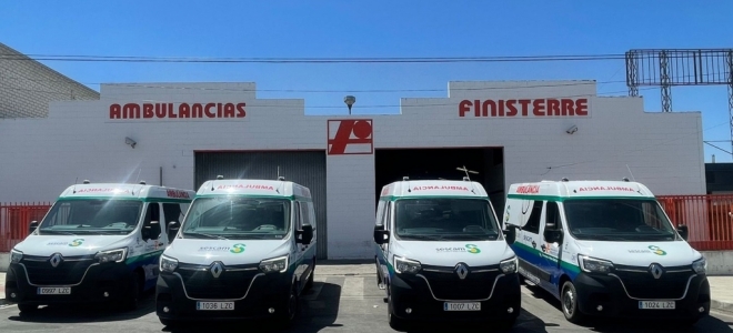 Ambulancias Finisterre incorpora nuevas ambulancias de Renault