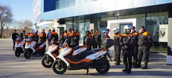 Cuatro motos nuevas para la Agrupación de Protección Civil de Leganés 