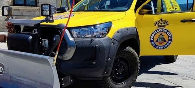 Protección Civil de El Espinar estrena un vehículo de rescate todoterreno