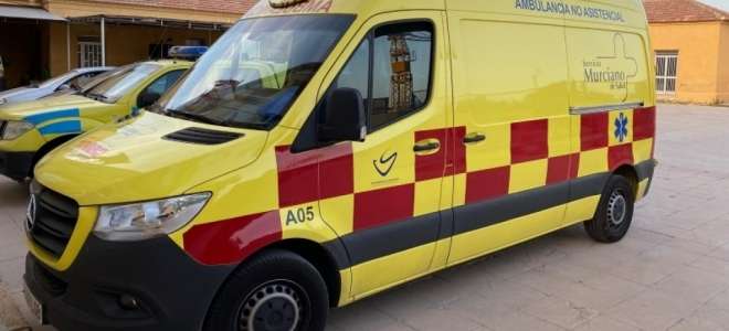 Nueva ambulancia Mercedes-Benz Sprinter de traslados para la localidad de Totana